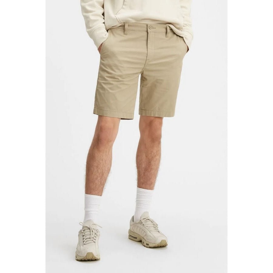 Bermuda-Levis-Xx-Chino-Standard-Taper-Short-De-Hombre#1