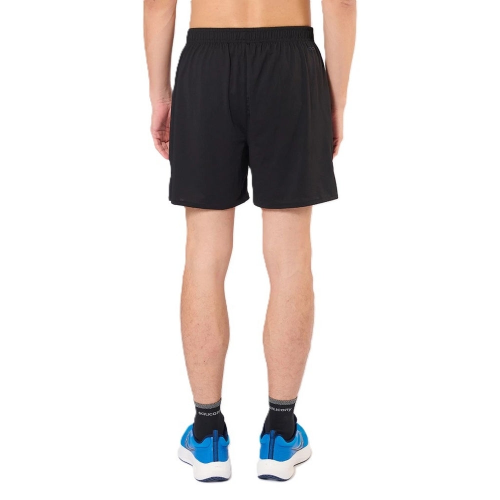 Short-Saucony-Triumph-8-Short-M-De-Hombre#2