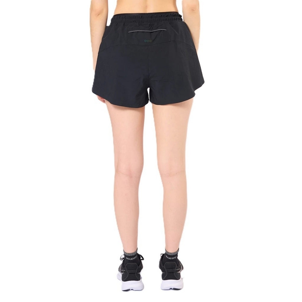 Short-Saucony-Pinnacle-2-5-Short-R-W-De-Mujer#2