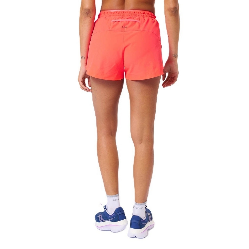 Short-Saucony-Pinnacle-2-5-Short-R-W-De-Mujer#2