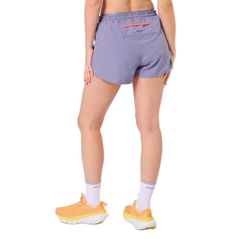 Short-Saucony-Pinnacle-2-5-Short-R-W-De-Mujer#2