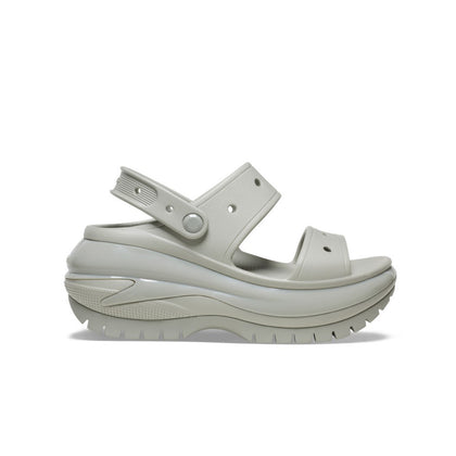 Sandalia Crocs Classic Mega Crush Sandal de Mujer