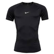 Remera Nike M Np Df Tight Top Ss Hombre