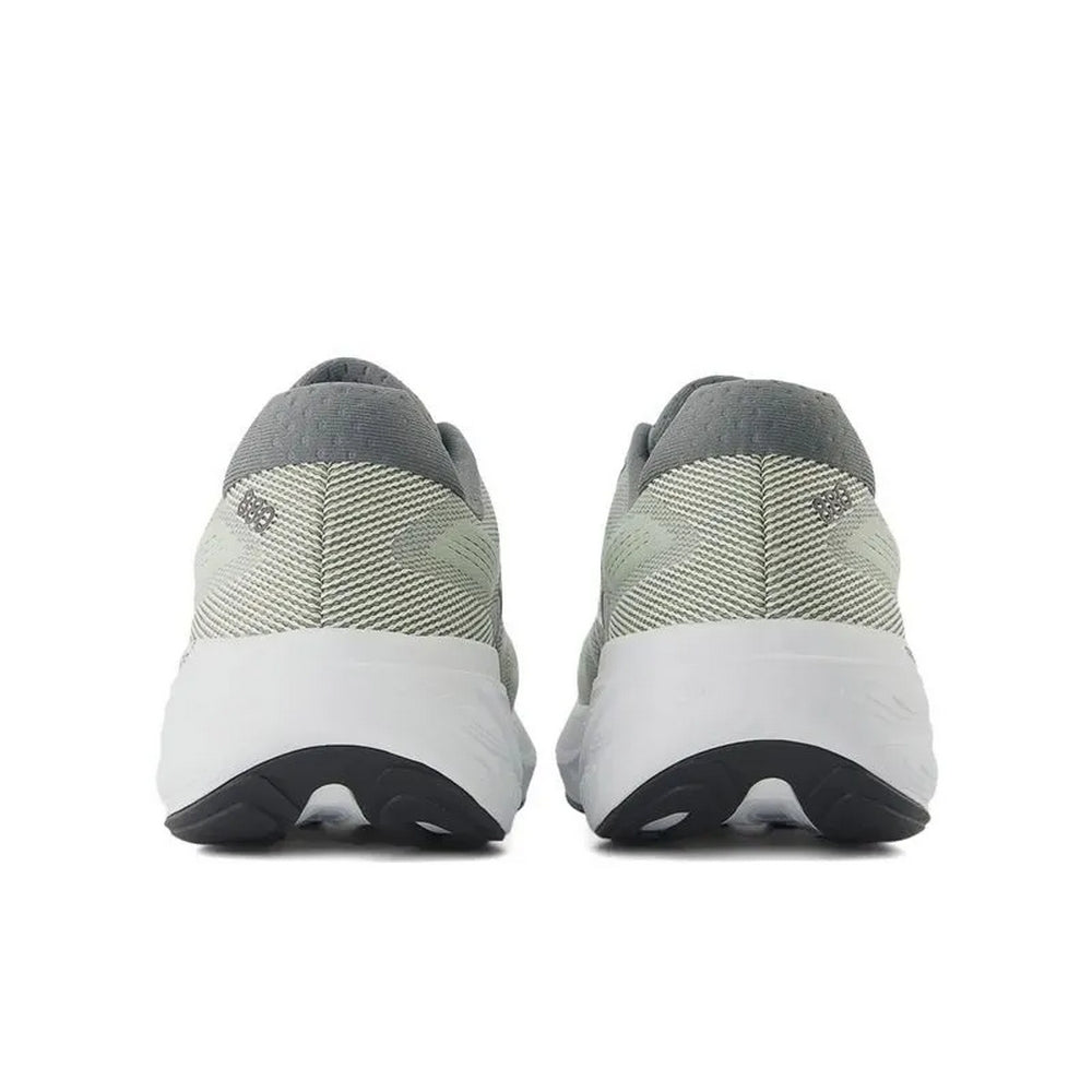 Zapatilla New Balance M880M15 De Hombre
