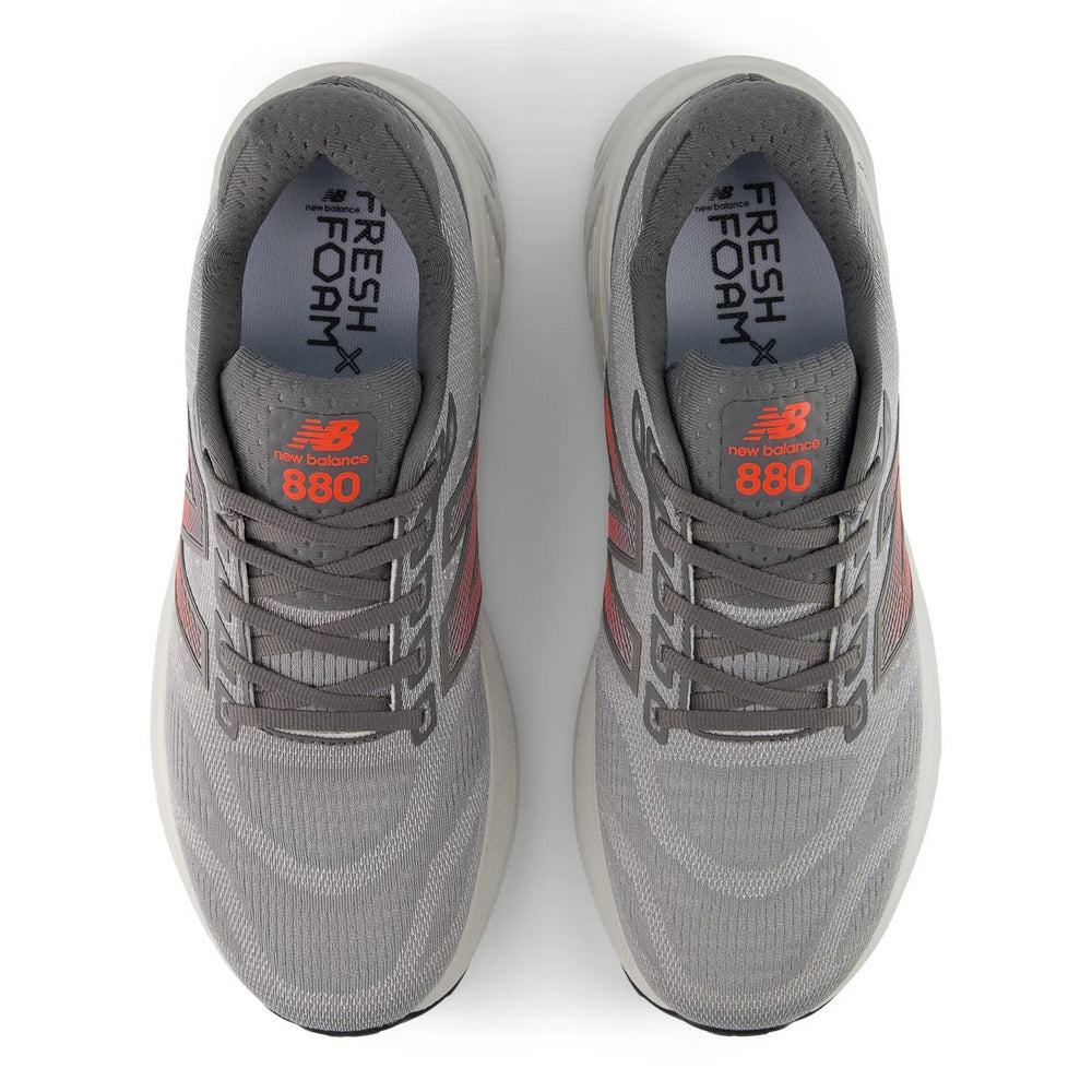 Zapatilla New Balance M880T15 De Hombre