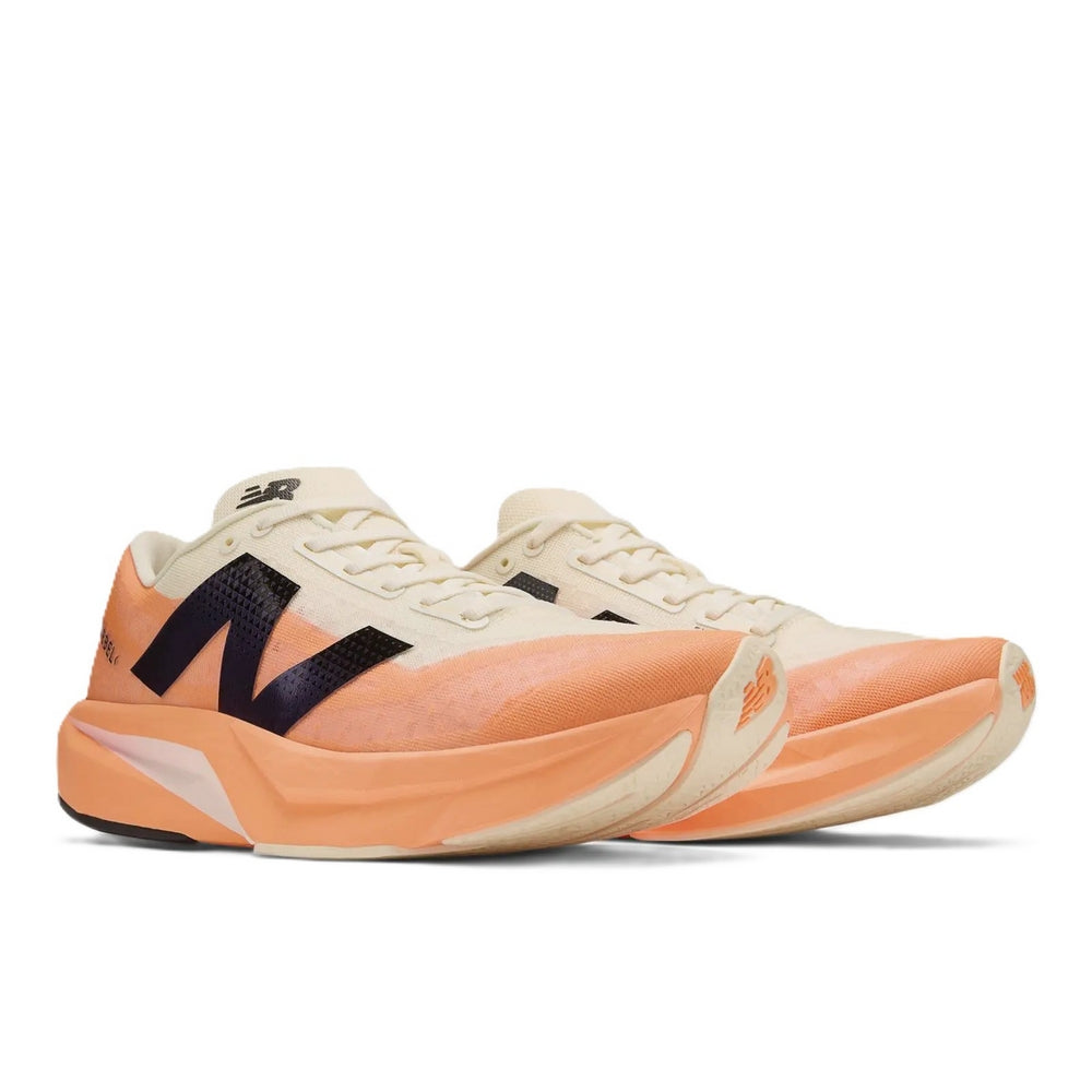 Zapatilla New Balance Mfcxco4 - Fuelcell Rebel V4 De Hombre