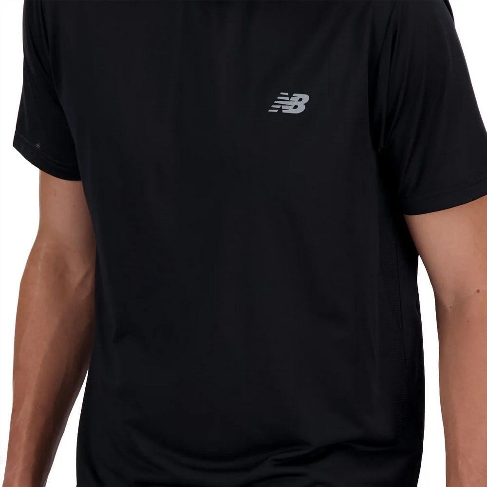 Remera New Balance Mt41222Bk - Sport Essentials T-Shirt De Hombre