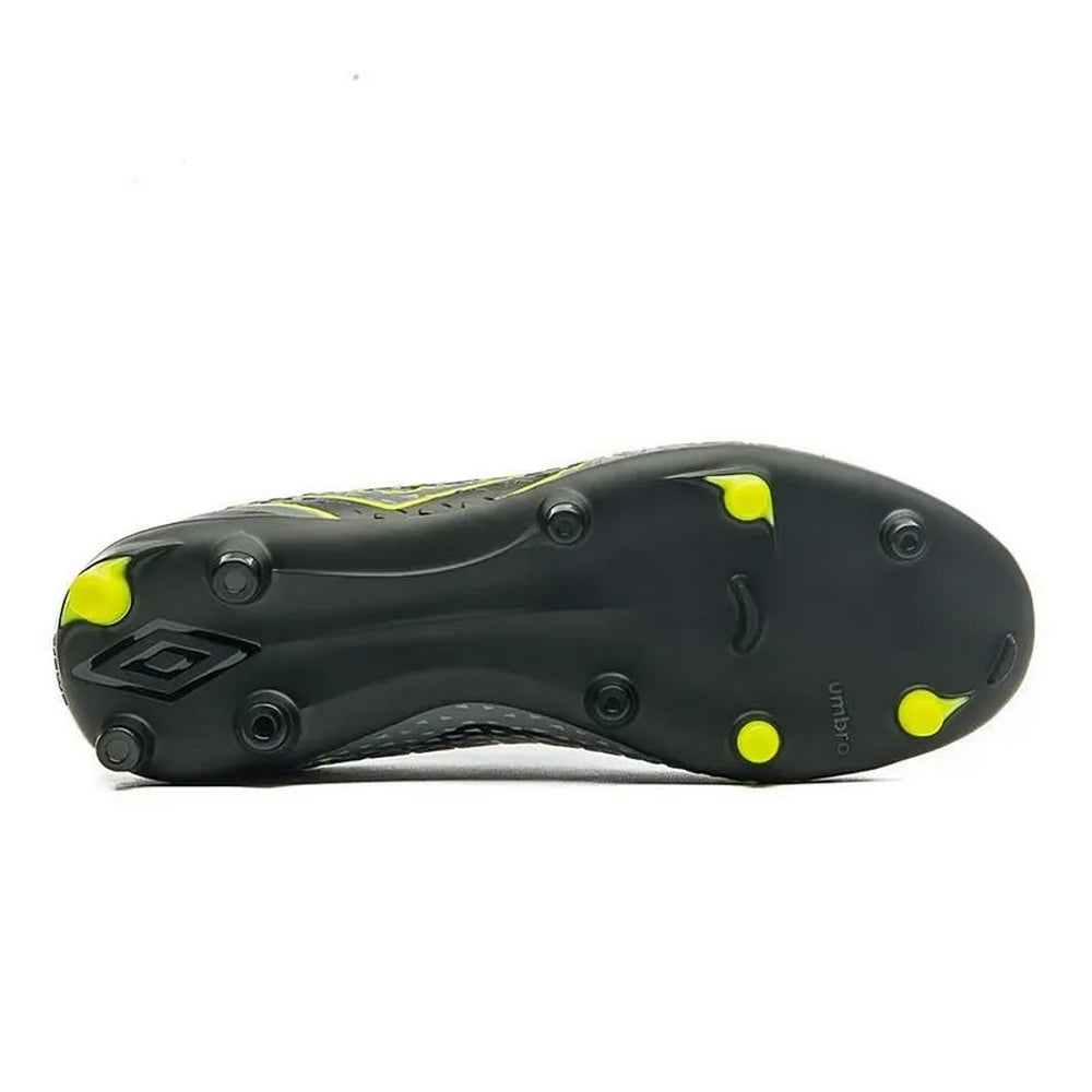 Botin-Umbro-Mutant-De-Hombre#4