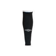 Pantorrillera Umbro Pantorrillera Umbro Lines De Hombre