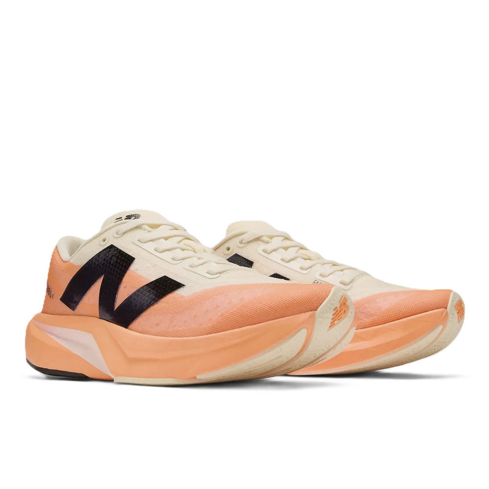 Zapatilla New Balance Wfcxcc4 - Fuelcell Rebel V4 De Mujer