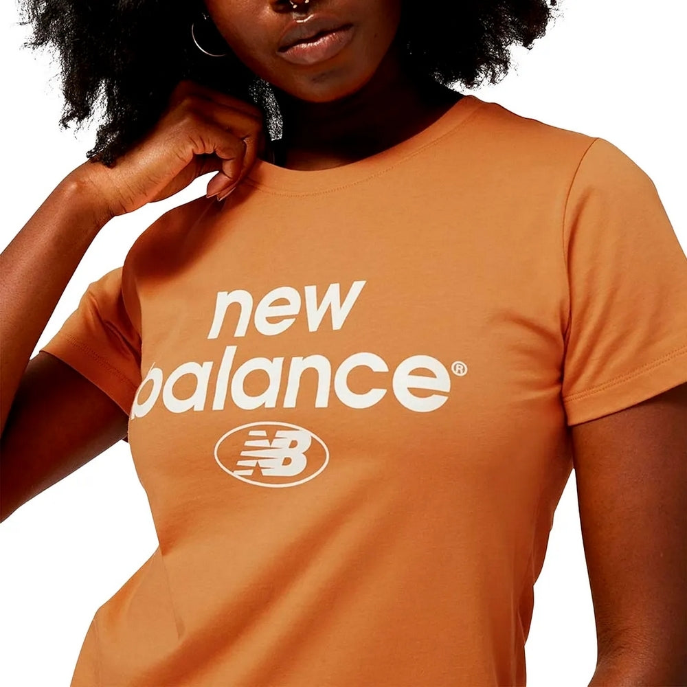 Remera New Balance Wta31507Tob - Essentials Reimagin De Mujer